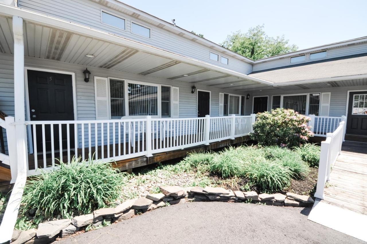 East Shore Lodging Hawley Esterno foto