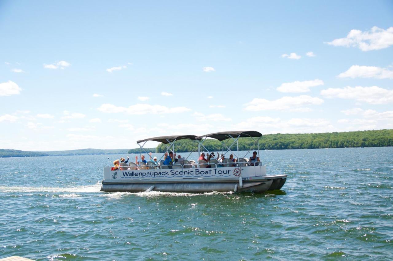 East Shore Lodging Hawley Esterno foto